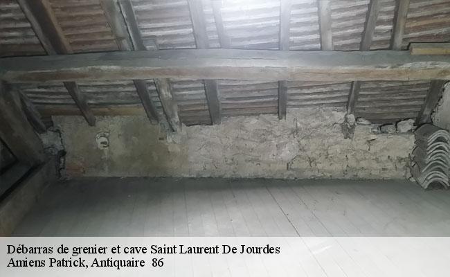 Débarras de grenier et cave  86410